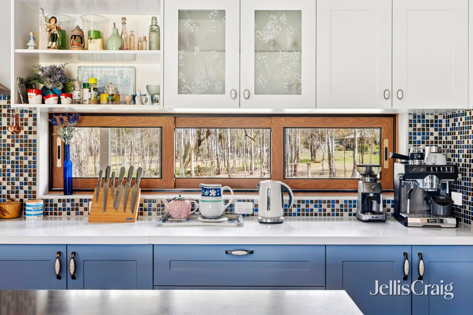 321 Old Drummond Road, Taradale image 12