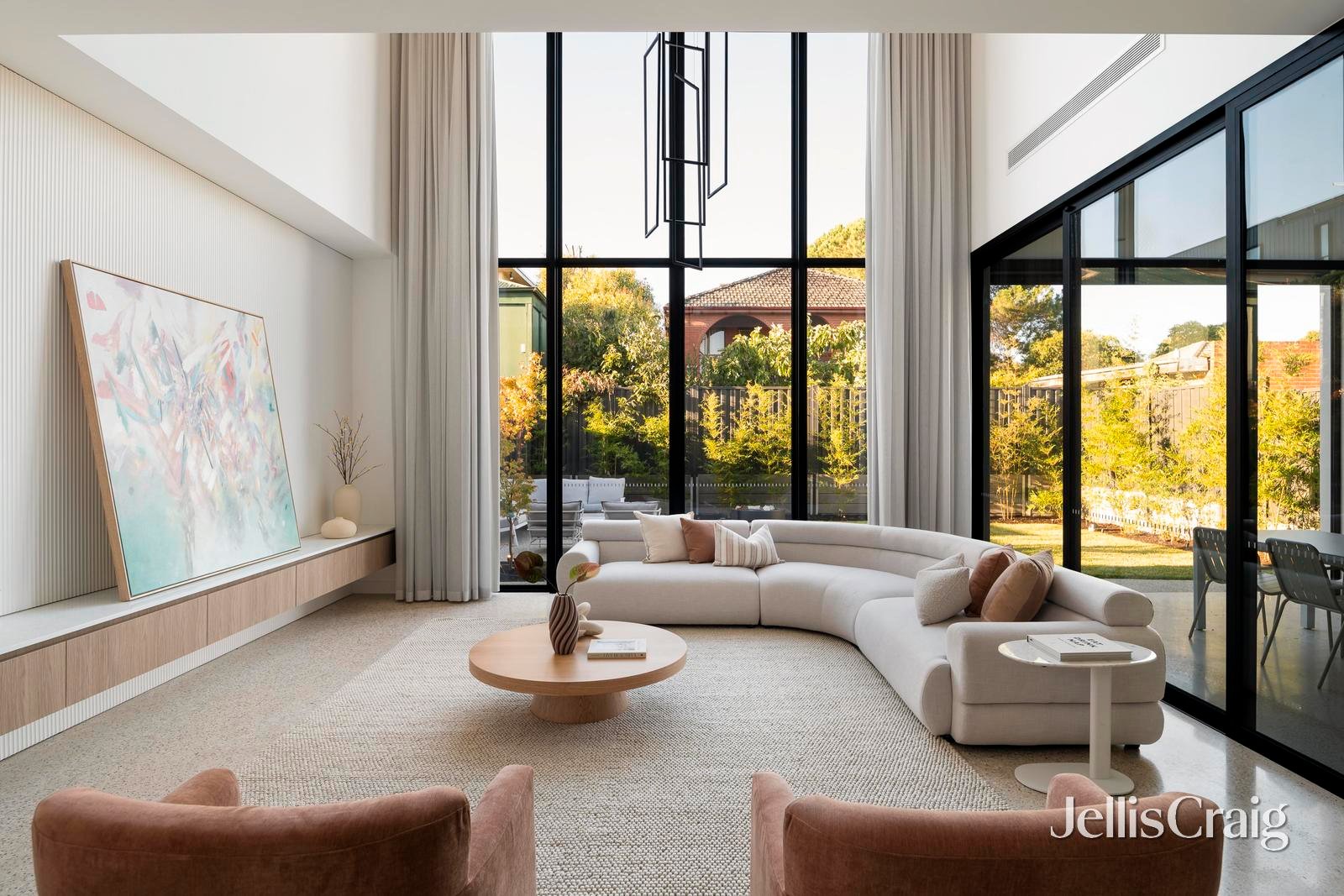 321 Raleigh Street, Thornbury image 3