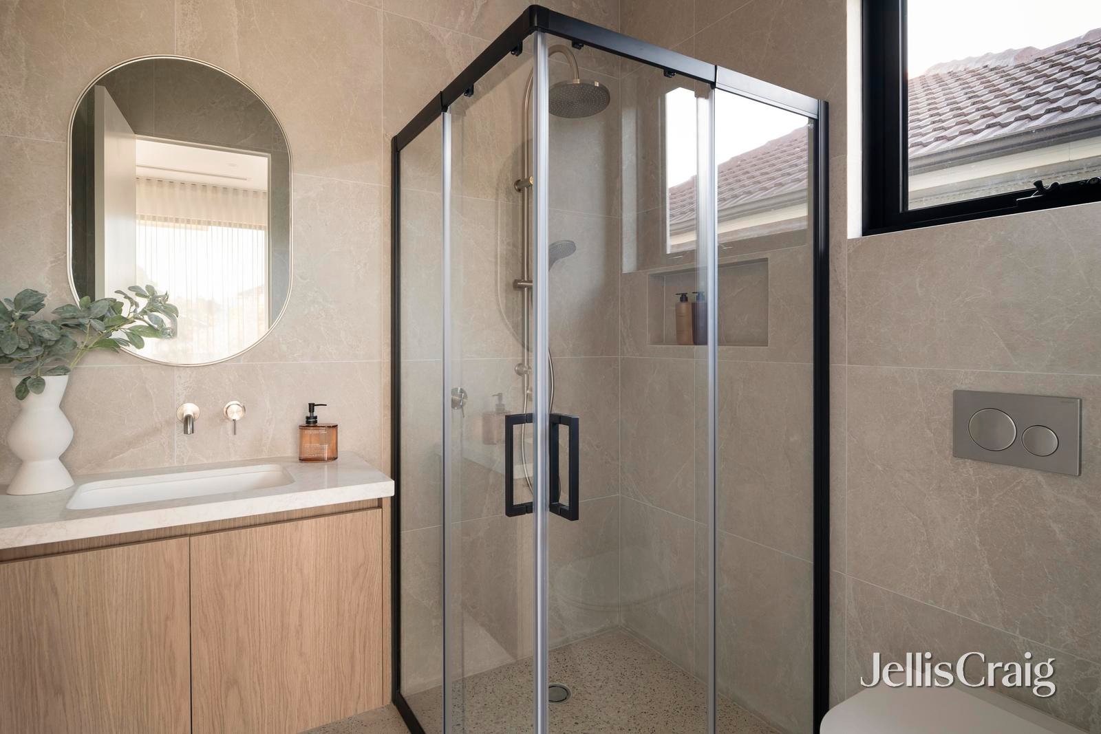 321 Raleigh Street, Thornbury image 23