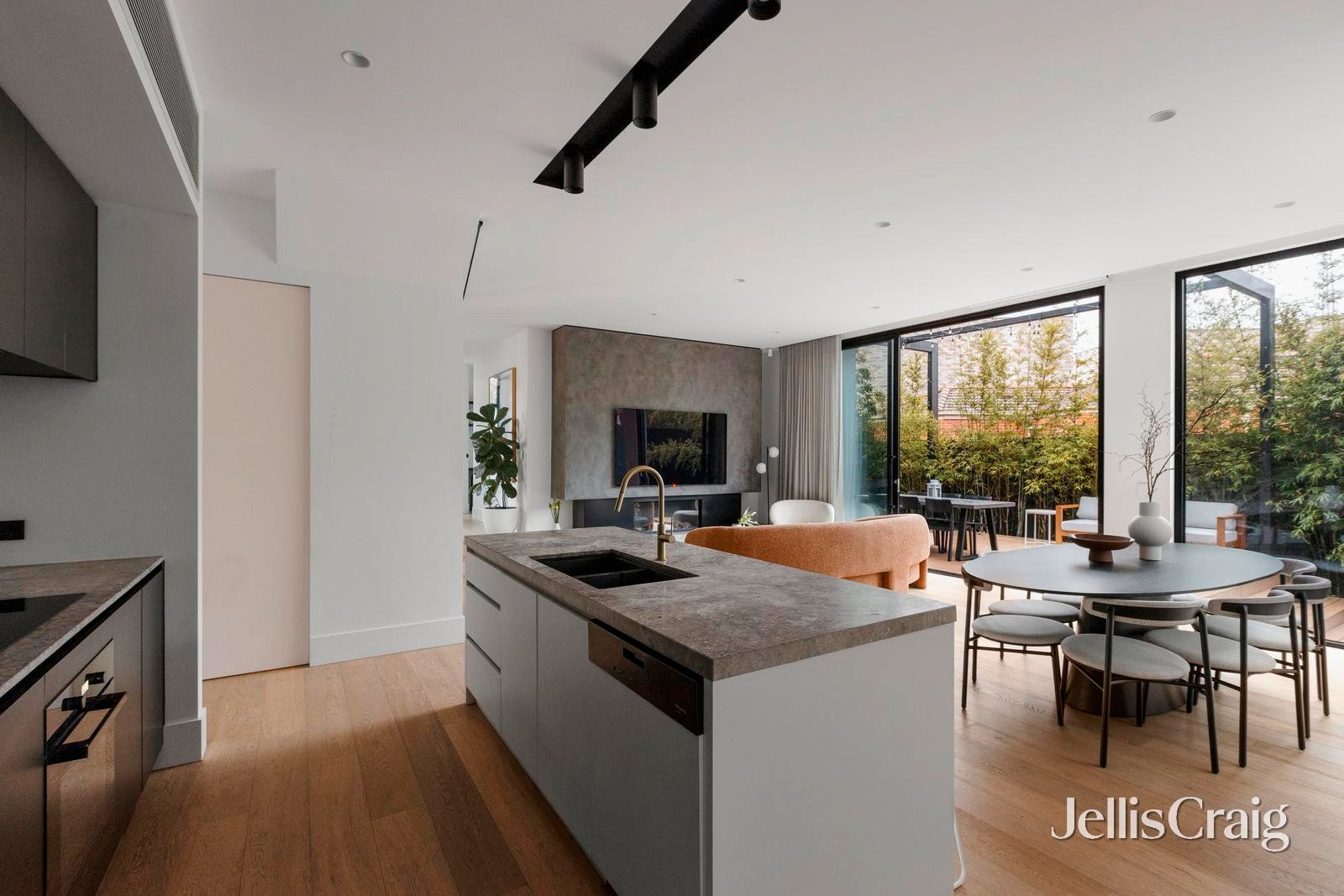 3/21 Wilfred Road, Ivanhoe East image 4