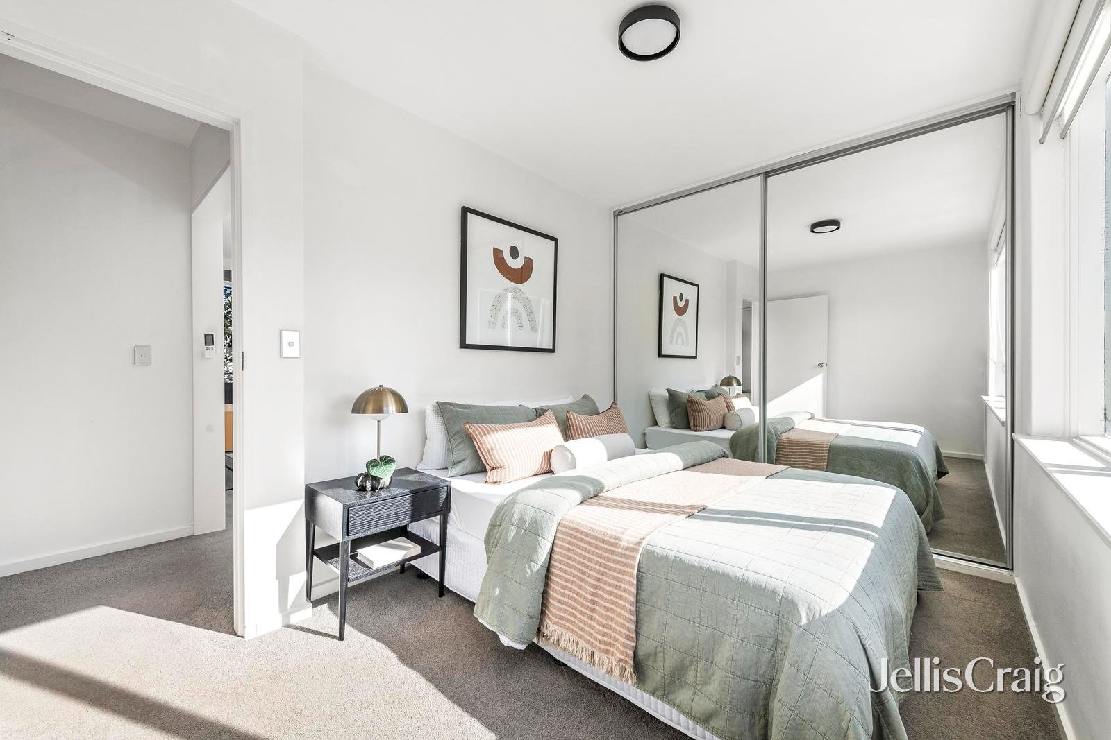 3/211 Brighton Road, Elwood image 6