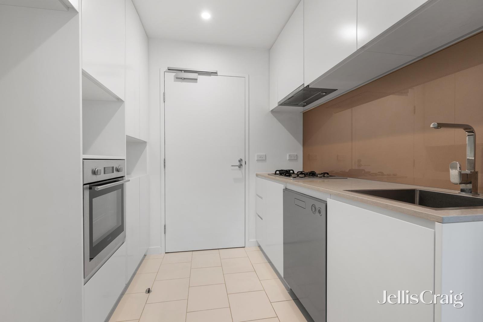 321/251 Canterbury Road, Forest Hill image 2