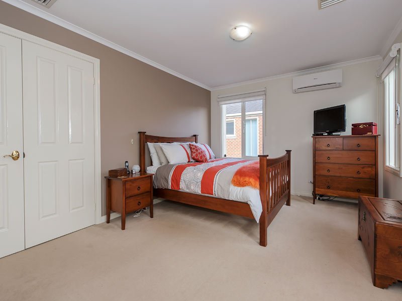 3/213 Blackburn Road, Blackburn South image 3