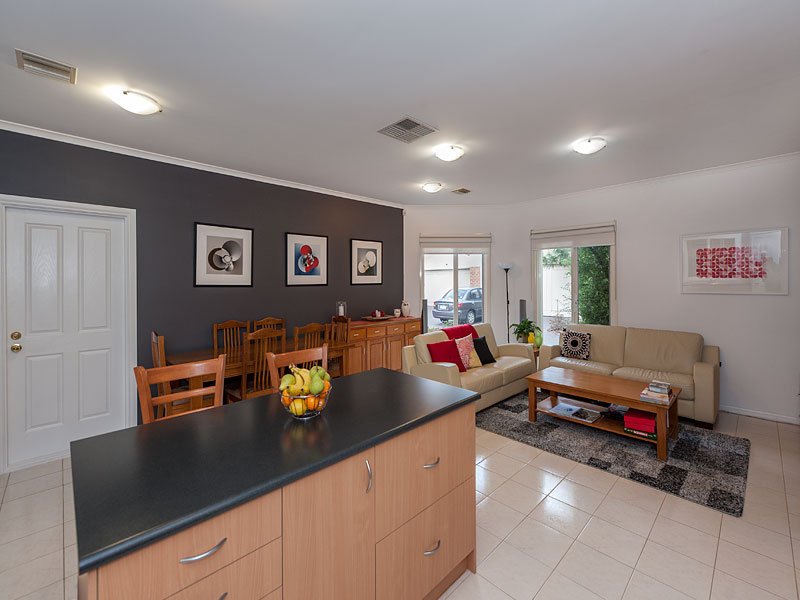 3/213 Blackburn Road, Blackburn South image 7