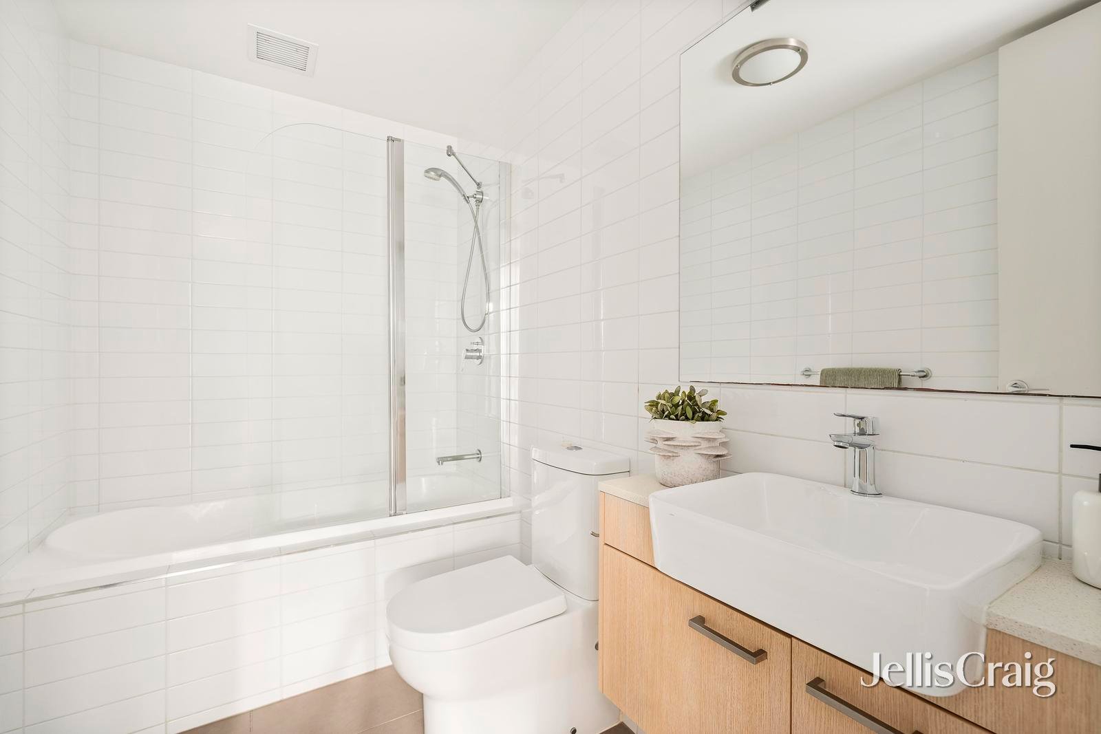 3/213 Weston Street, Brunswick&nbsp;East image 8