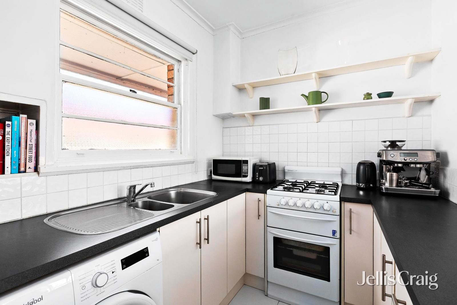 32/169 Ormond Road, Elwood image 12