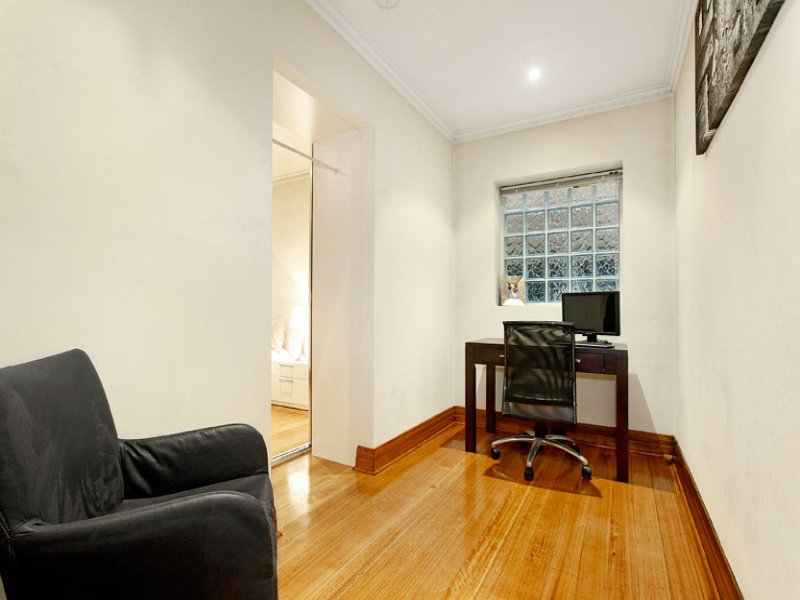 3/21a Broadway, Elwood image 7