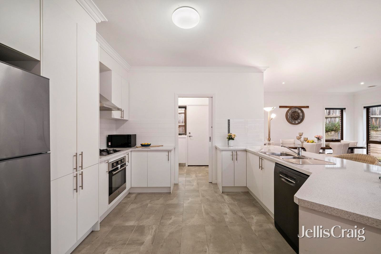3/22 Bowen Road, Lilydale image 6