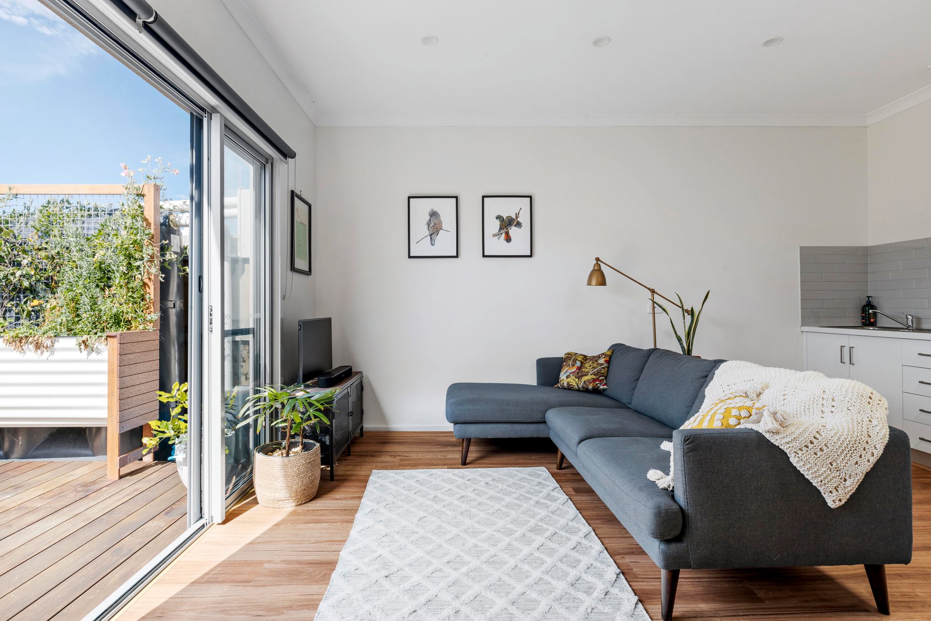 3/22 Epstein Street, Reservoir image 2
