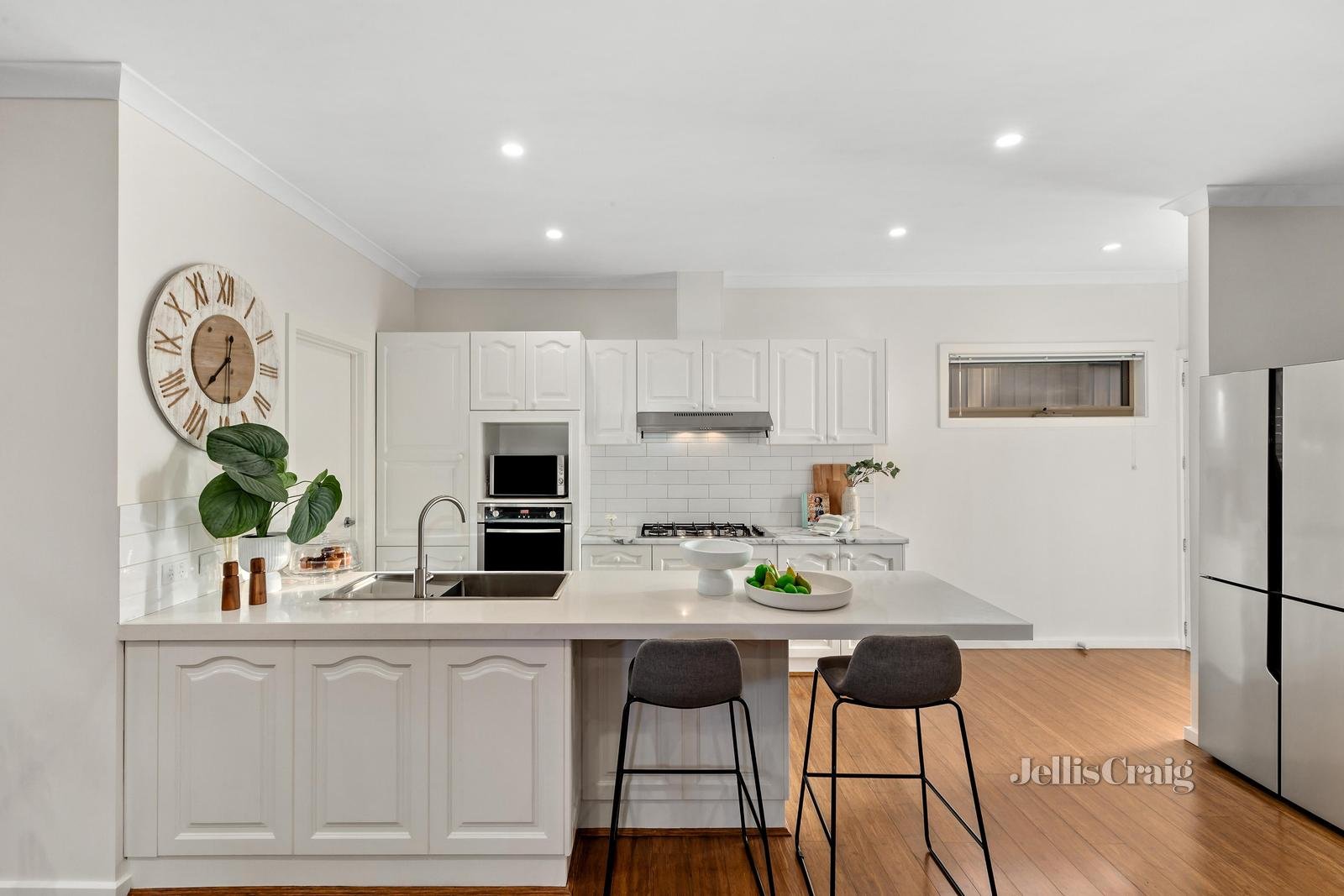 3/22 Irvine Street, Pascoe Vale image 5