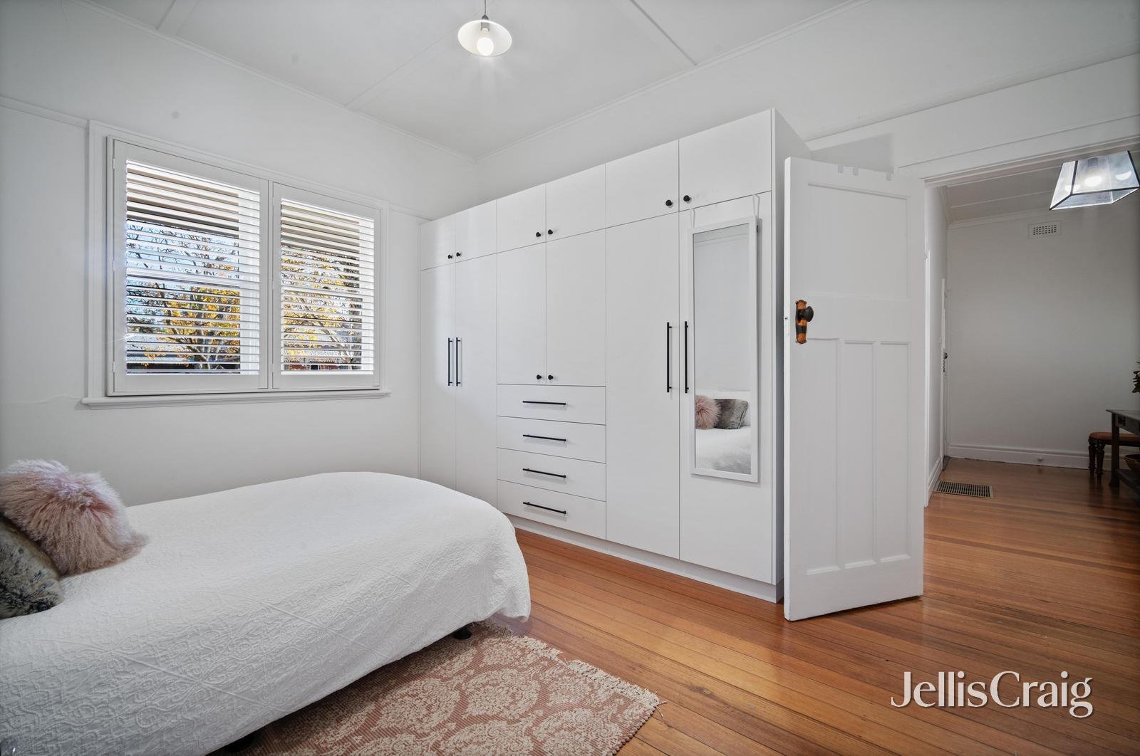 322 Lydiard Street North, Soldiers&nbsp;Hill image 3