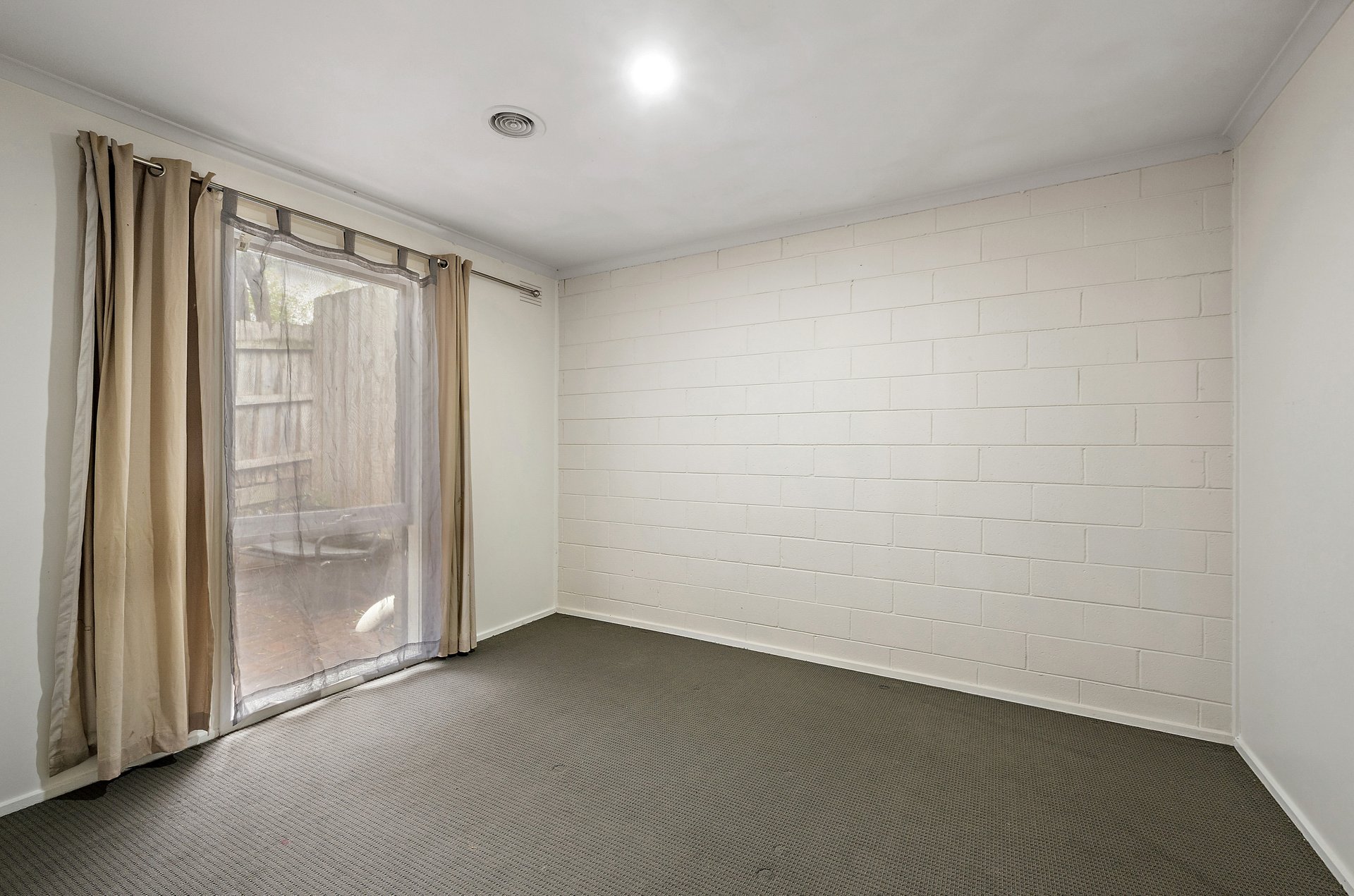 3/22 Munro Street, Ringwood image 8