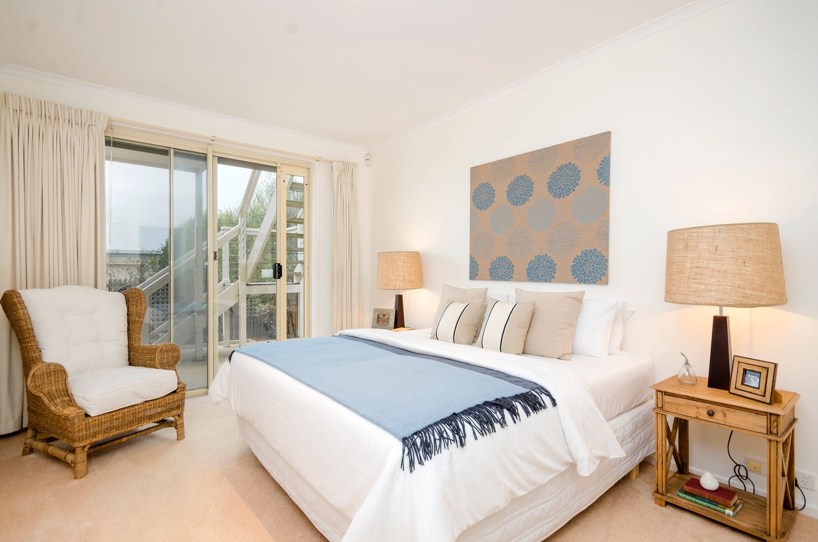 Property Gallery Thumbnail 6