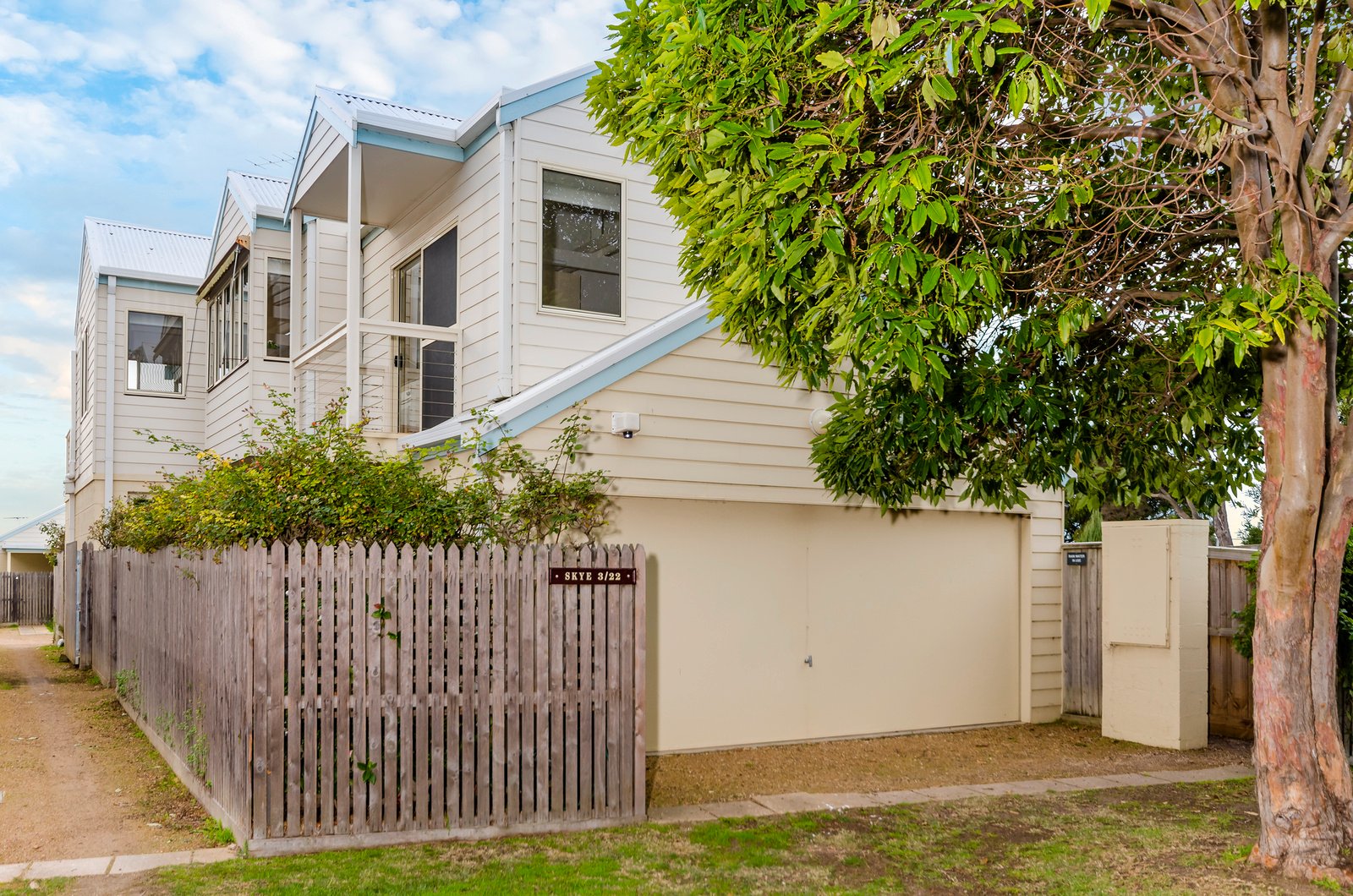 Property Gallery - Main Image