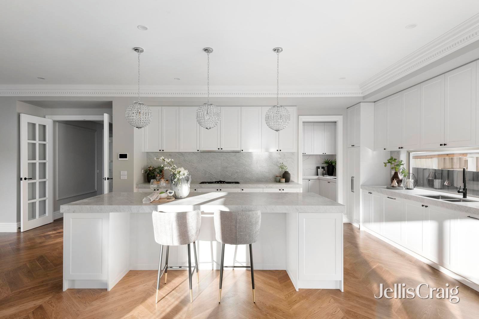 322 Union Road, Balwyn image 5