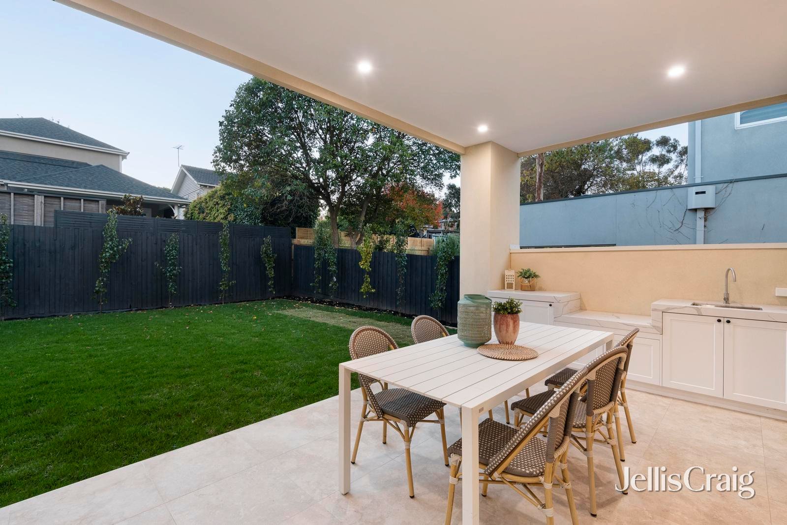 322 Union Road, Balwyn image 9