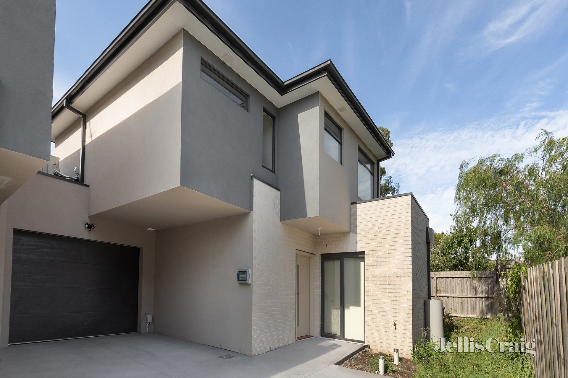 3/220 Liberty Parade, Heidelberg West image 1