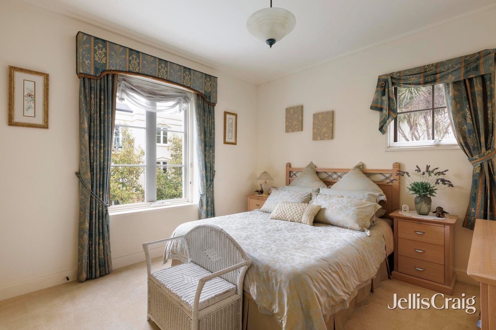 32/201 Wellington Parade South, East Melbourne image 9