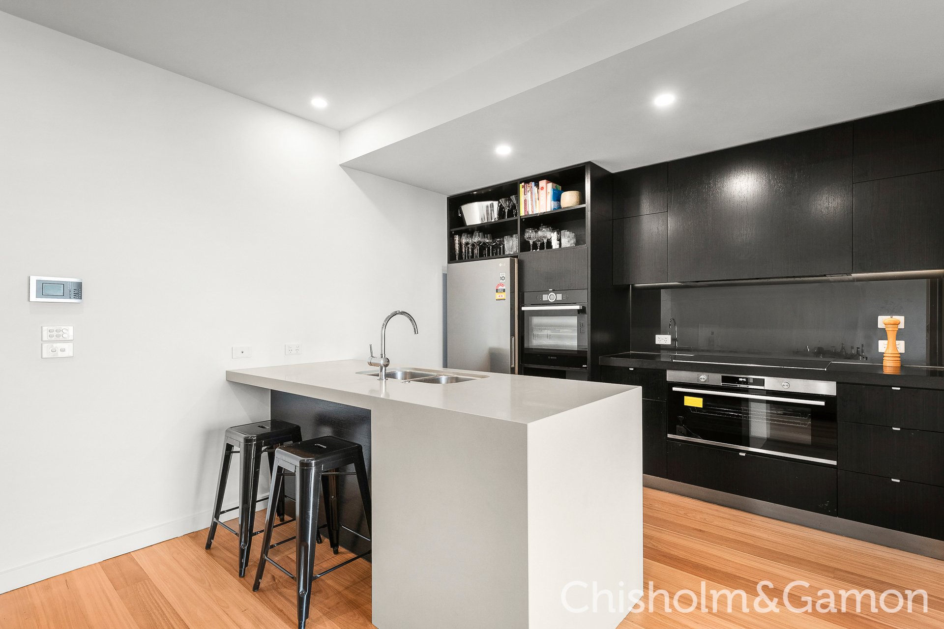 3.2/26-30 Waltham Street, Sandringham image 6