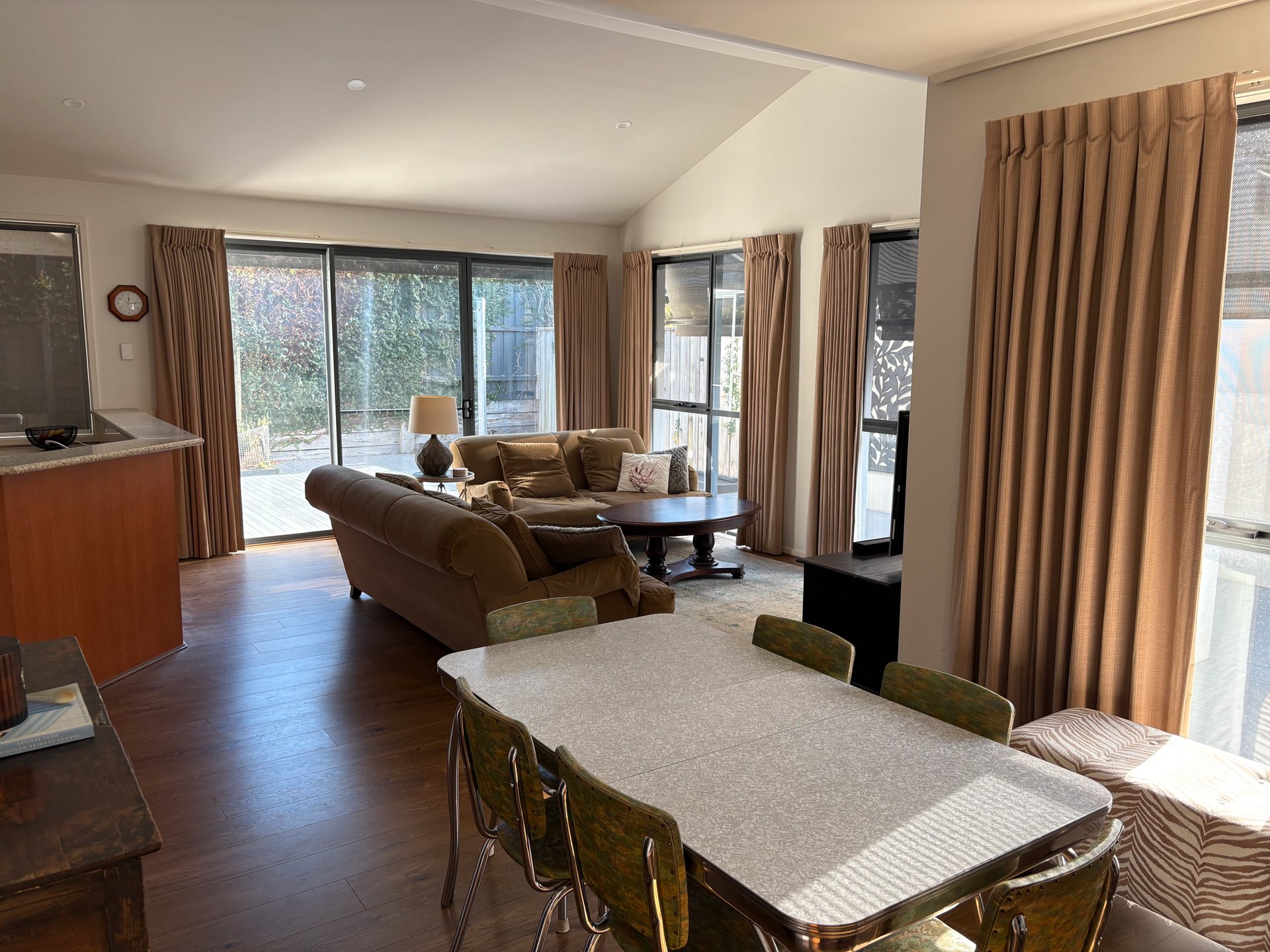 Property Gallery Thumbnail 4