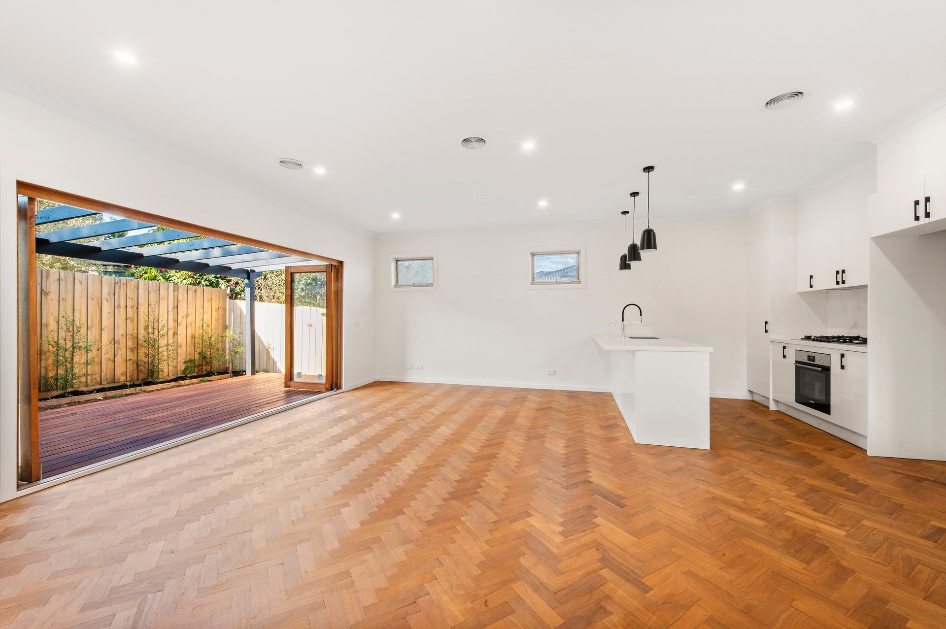 3/23 Anthony Avenue, Doncaster image 1