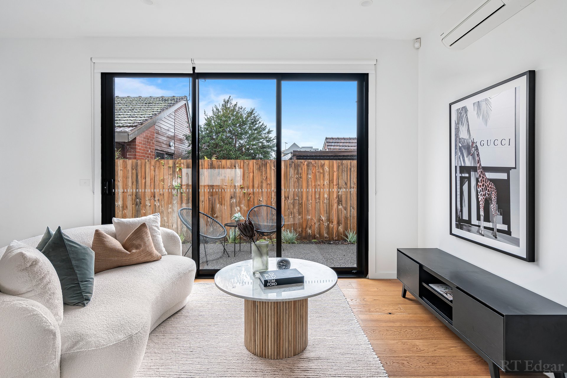 Property Gallery - Main Image