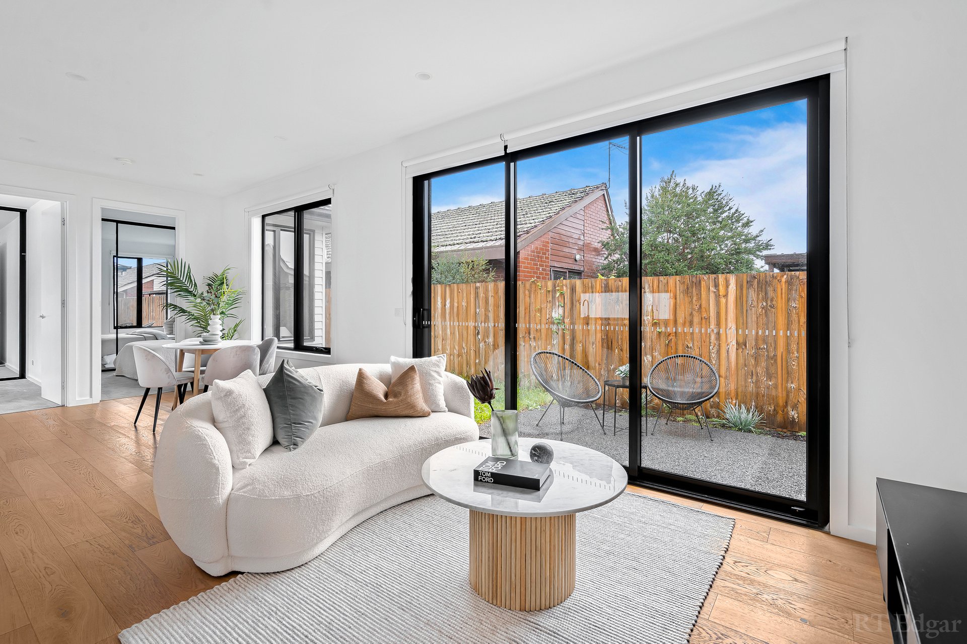 Property Gallery Thumbnail 2