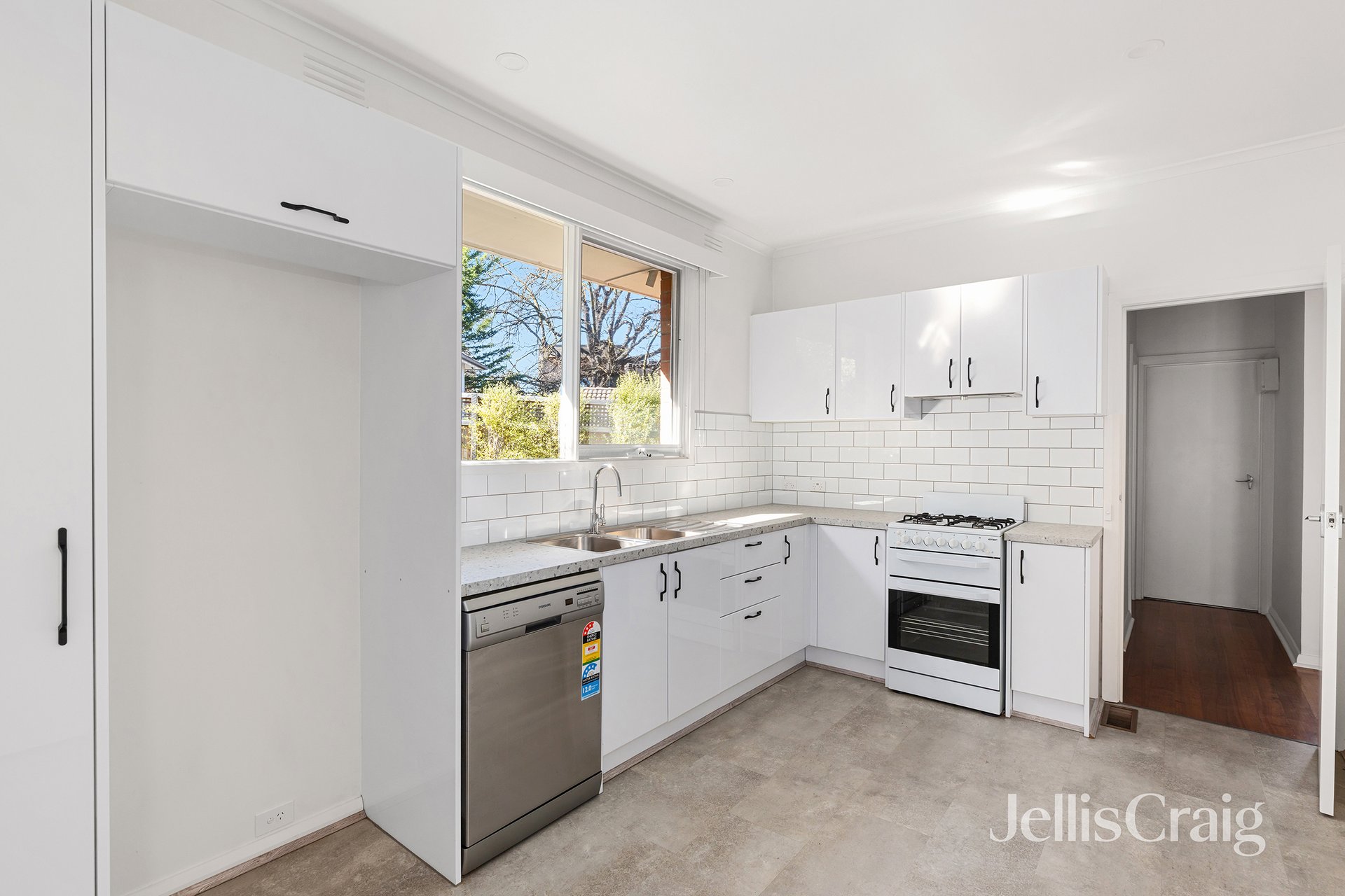 3/23 Cedric Street, Ivanhoe East image 2