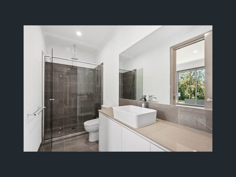 323 Elgar Road, Surrey Hills image 5