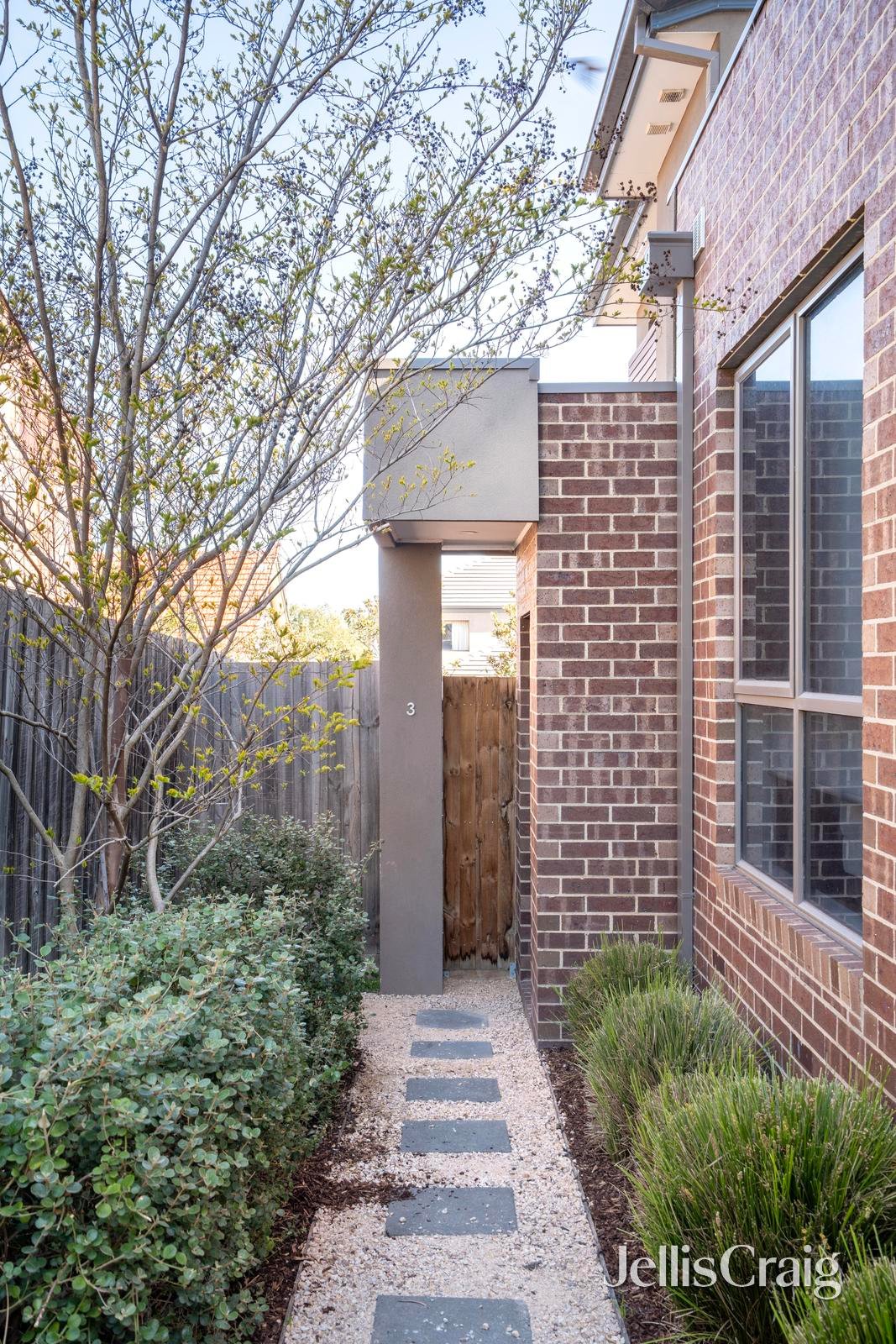 3/23 Irvine Crescent, Brunswick West image 15