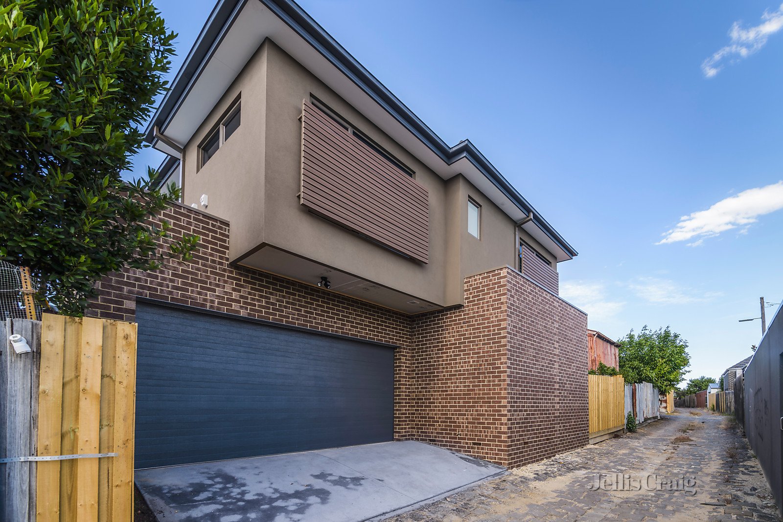 3/23 Irvine Crescent, Brunswick West image 3