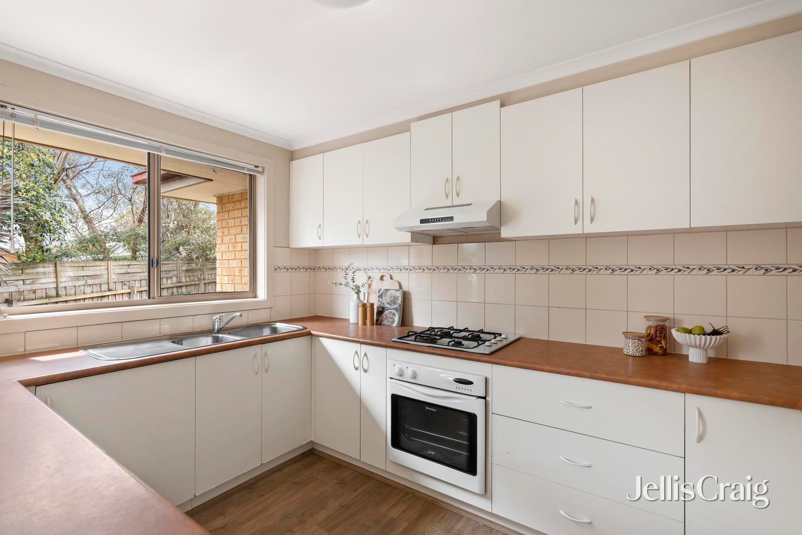 3/23 Laird Street, Croydon image 3