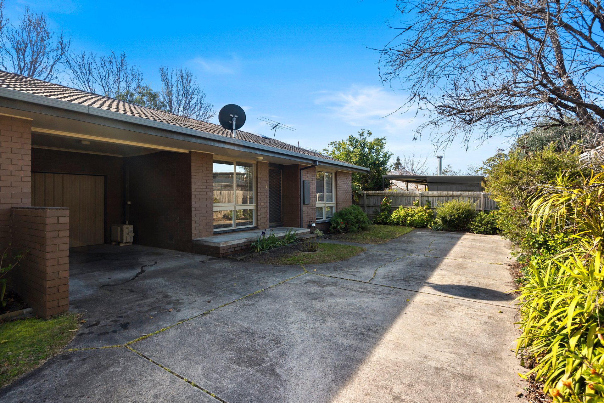 Property Gallery Thumbnail 7