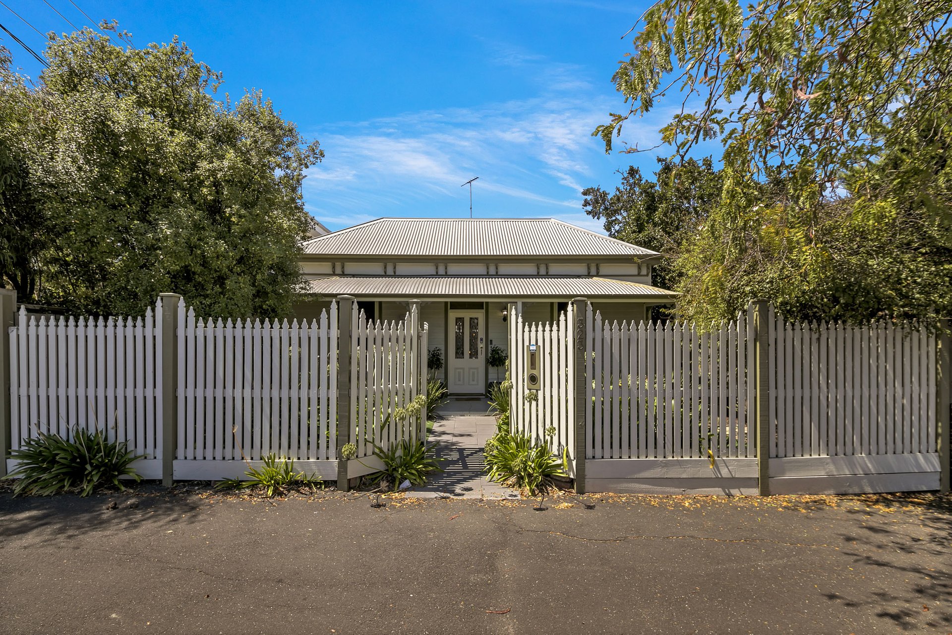 323 Moorabool Street, Geelong image 13