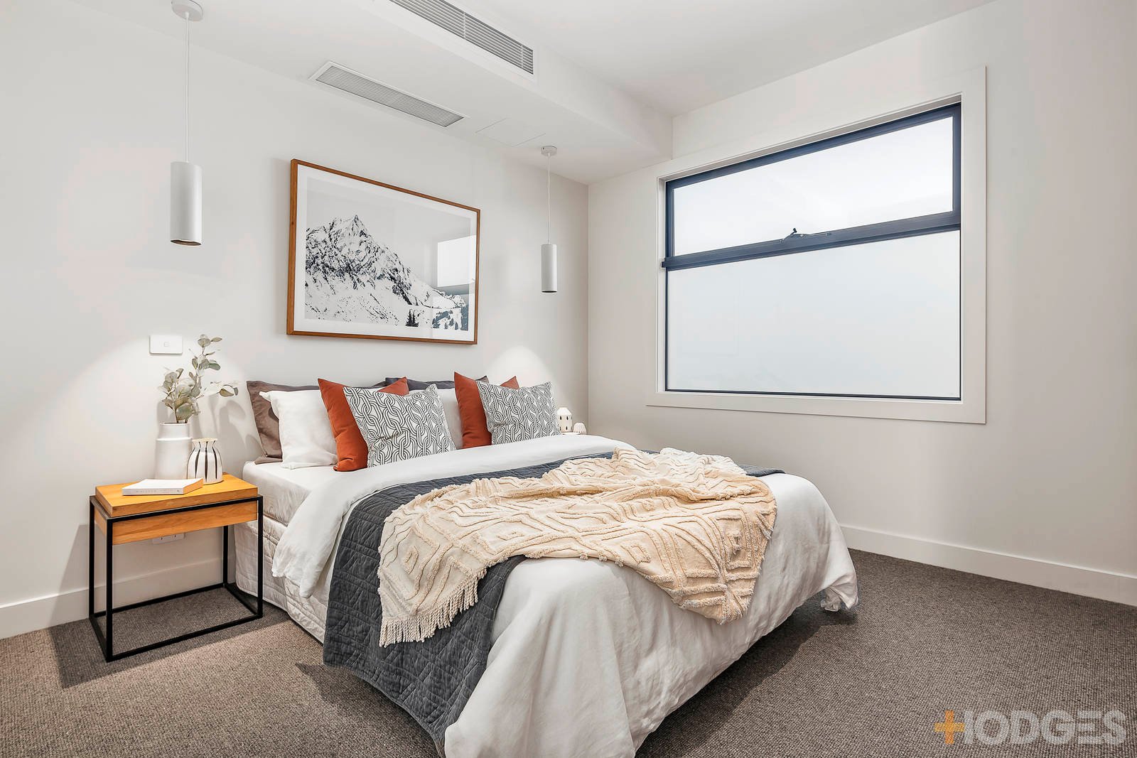 3 / 23 Oswald Thomas Avenue Hampton East