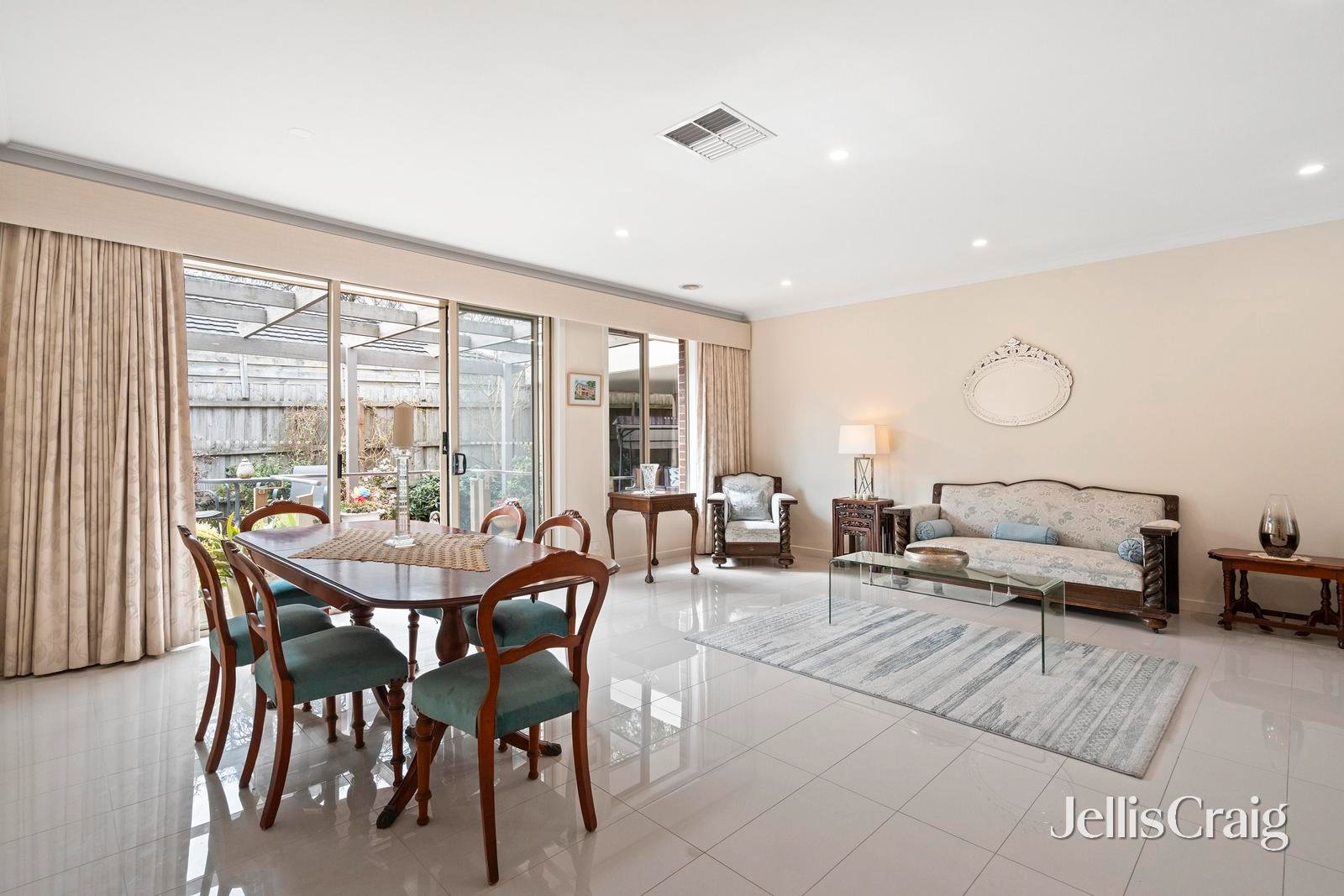 3/23 Ronald Road, Croydon image 2