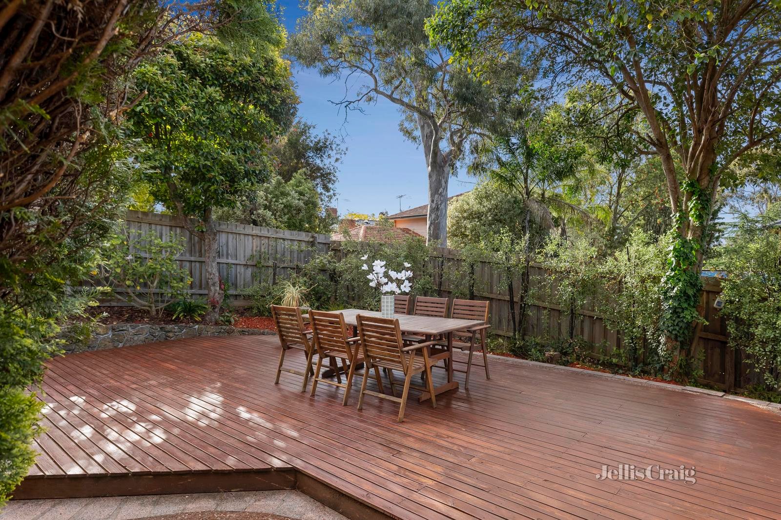 323 Serpells Road, Doncaster East image 9