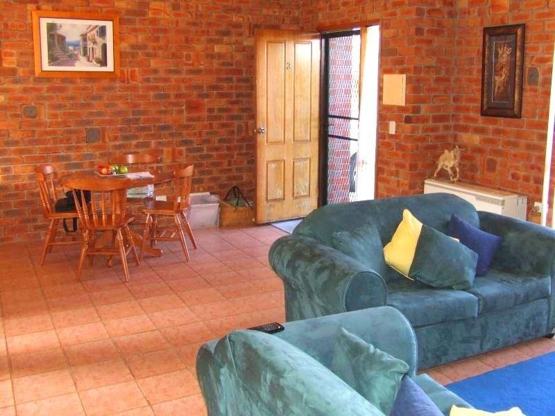 3/232 Humffray Street North, Brown Hill image 5