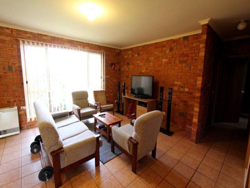 3/232 Humffray Street North, Brown Hill image 6