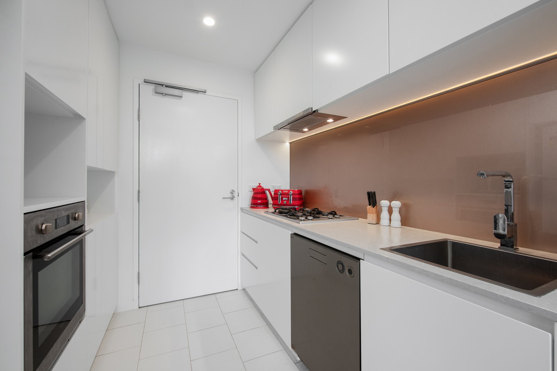 323/251 Canterbury Road, Forest&nbsp;Hill image 3