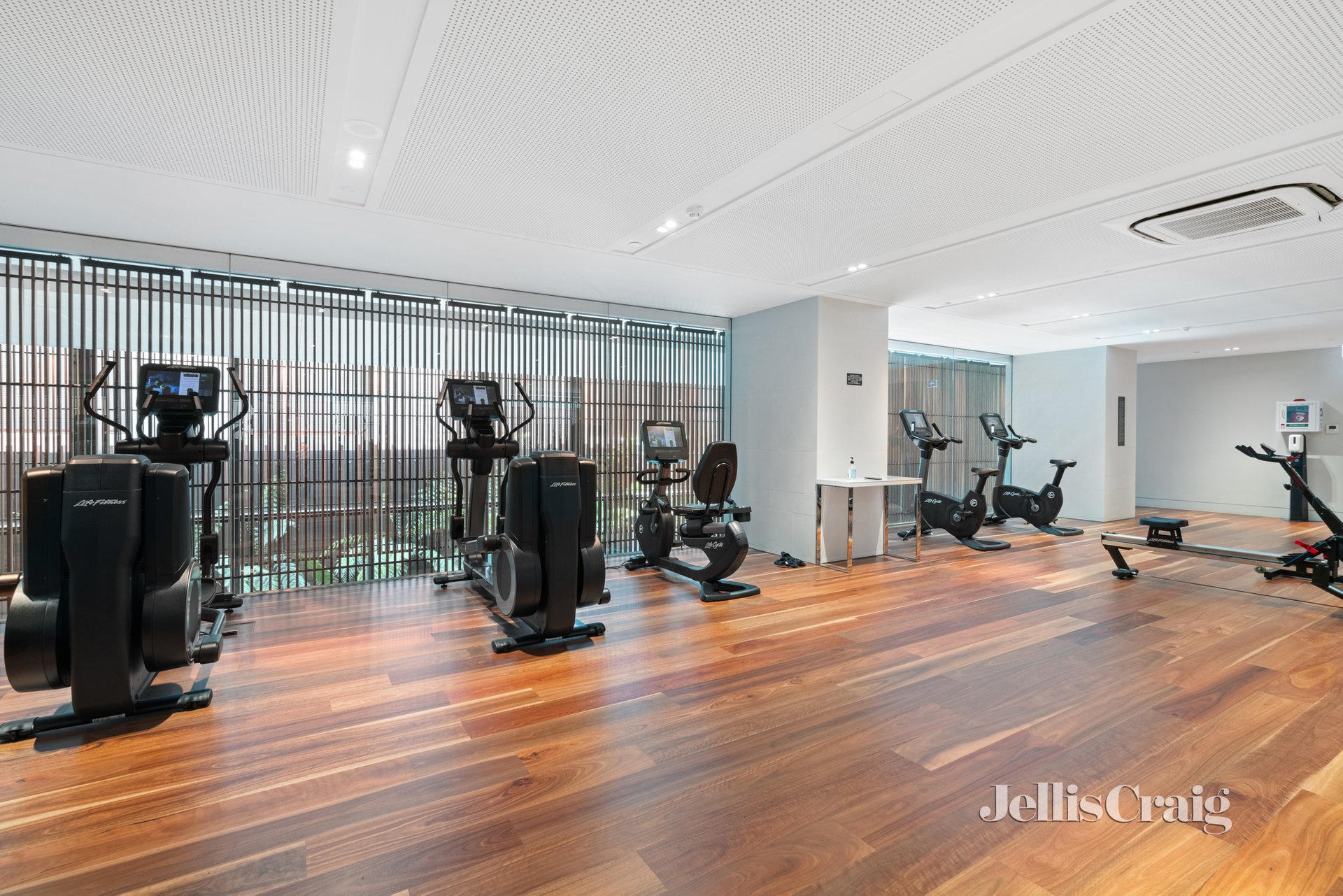 323/280 Albert Street, East Melbourne image 7