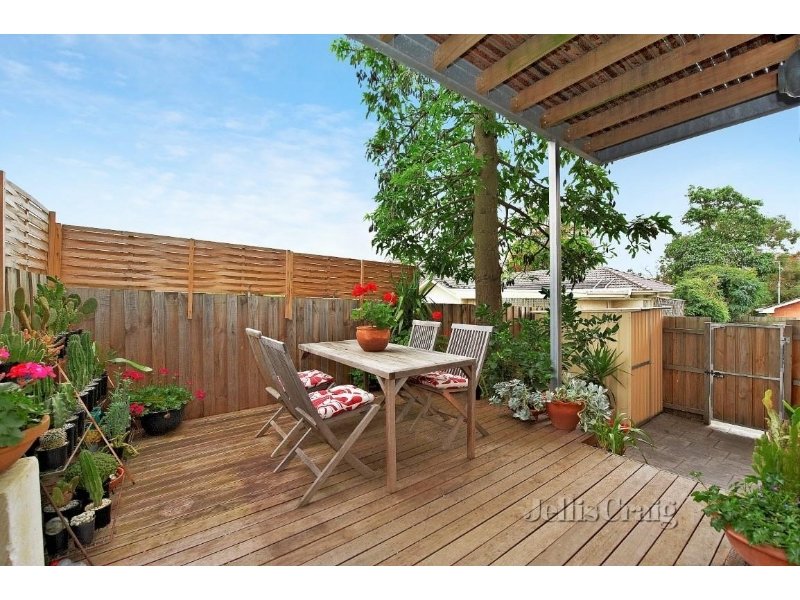 3/233 Cotham Road, Kew image 5