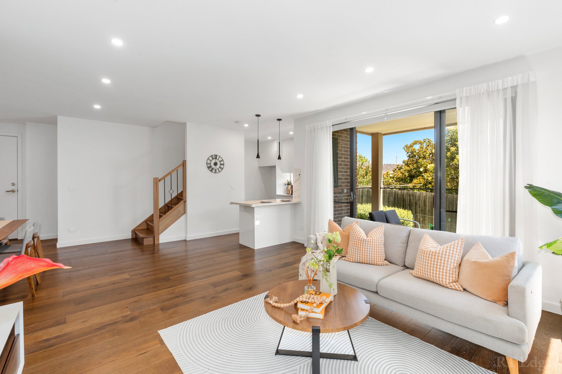 Property Gallery Thumbnail 3