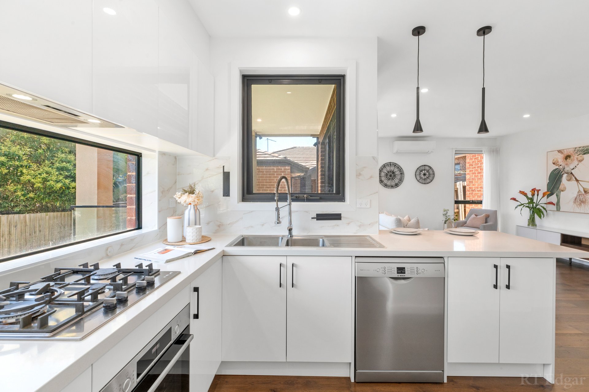 Property Gallery Thumbnail 4