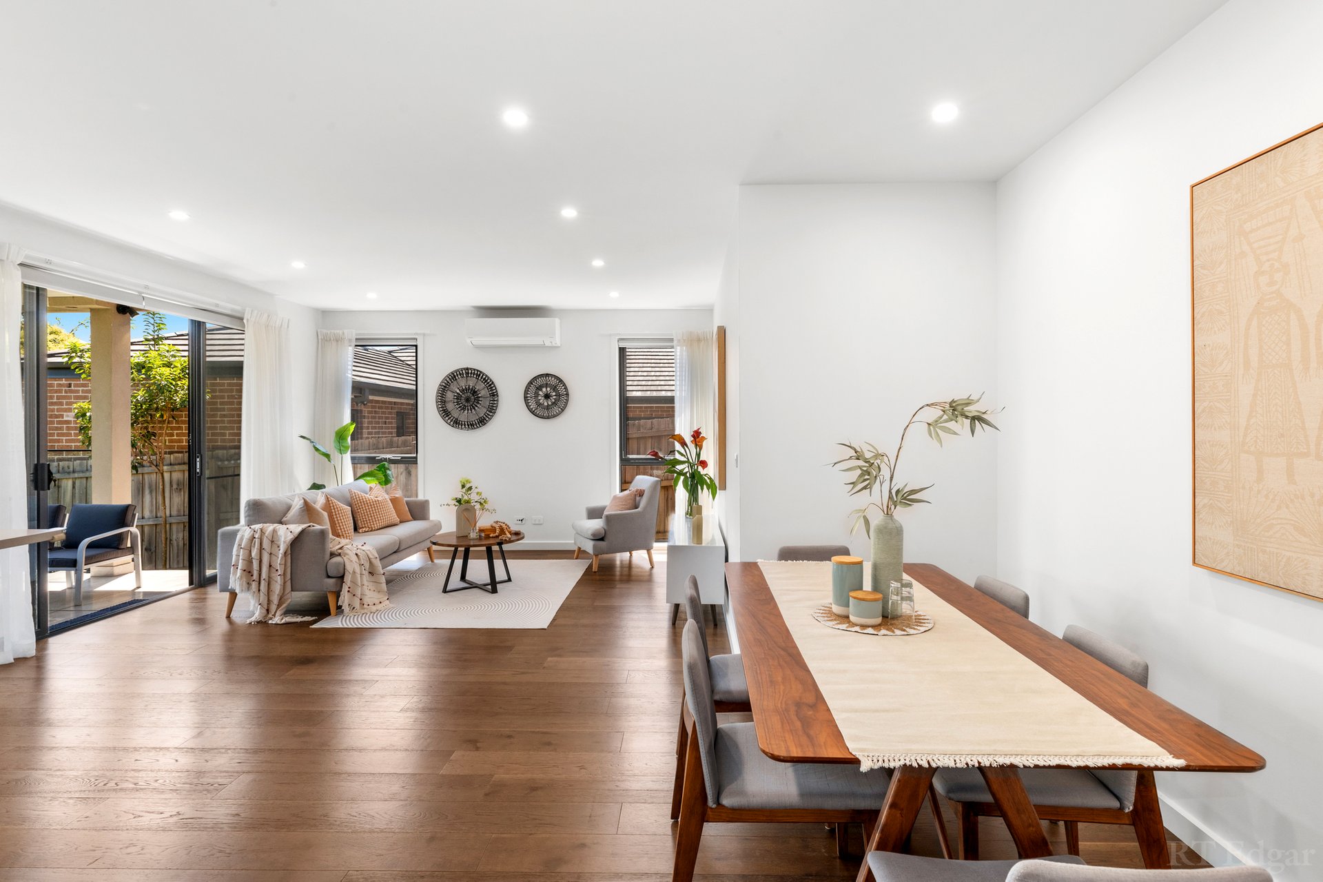 Property Gallery Thumbnail 6