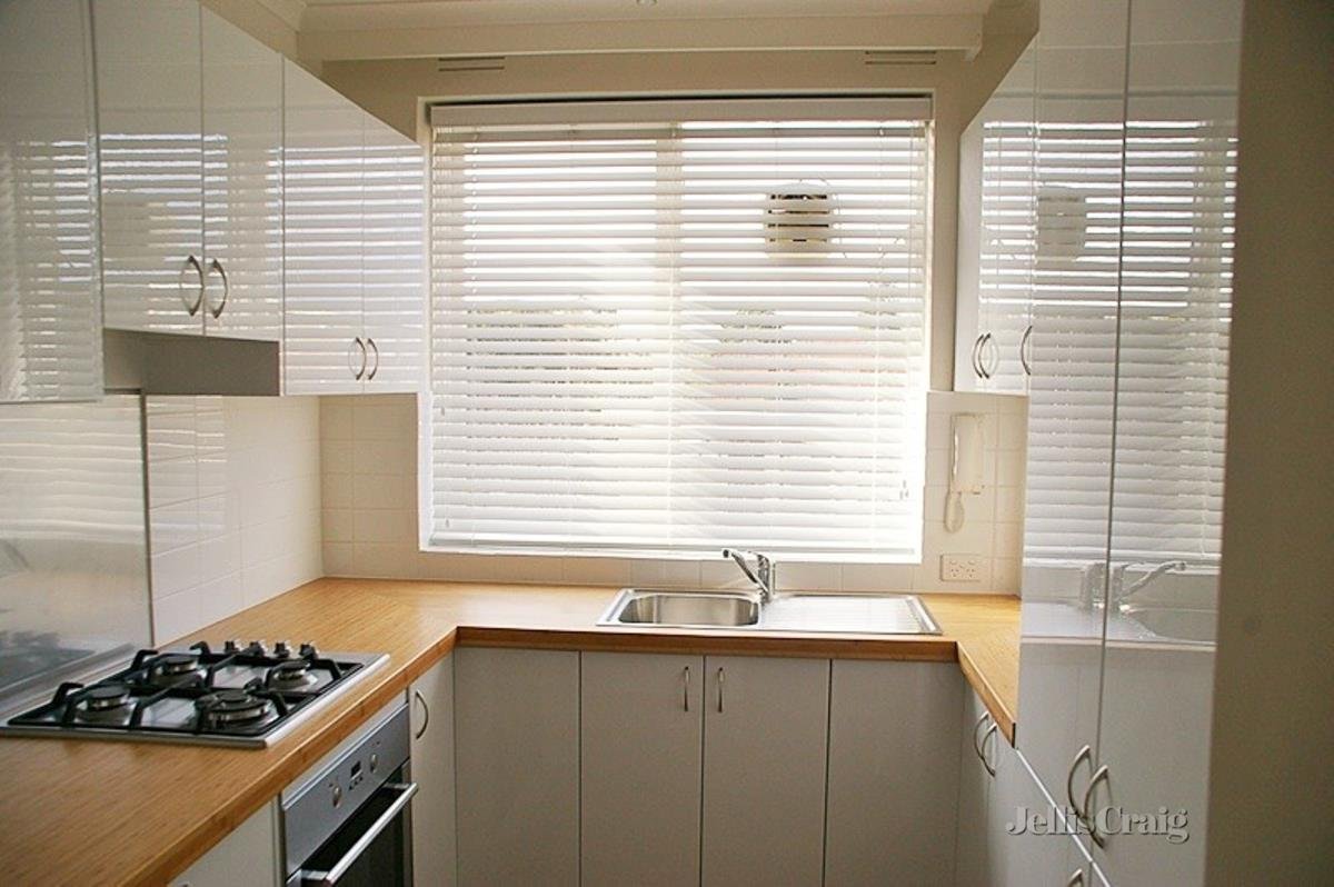 32/37 Hotham Street, St Kilda East image 3
