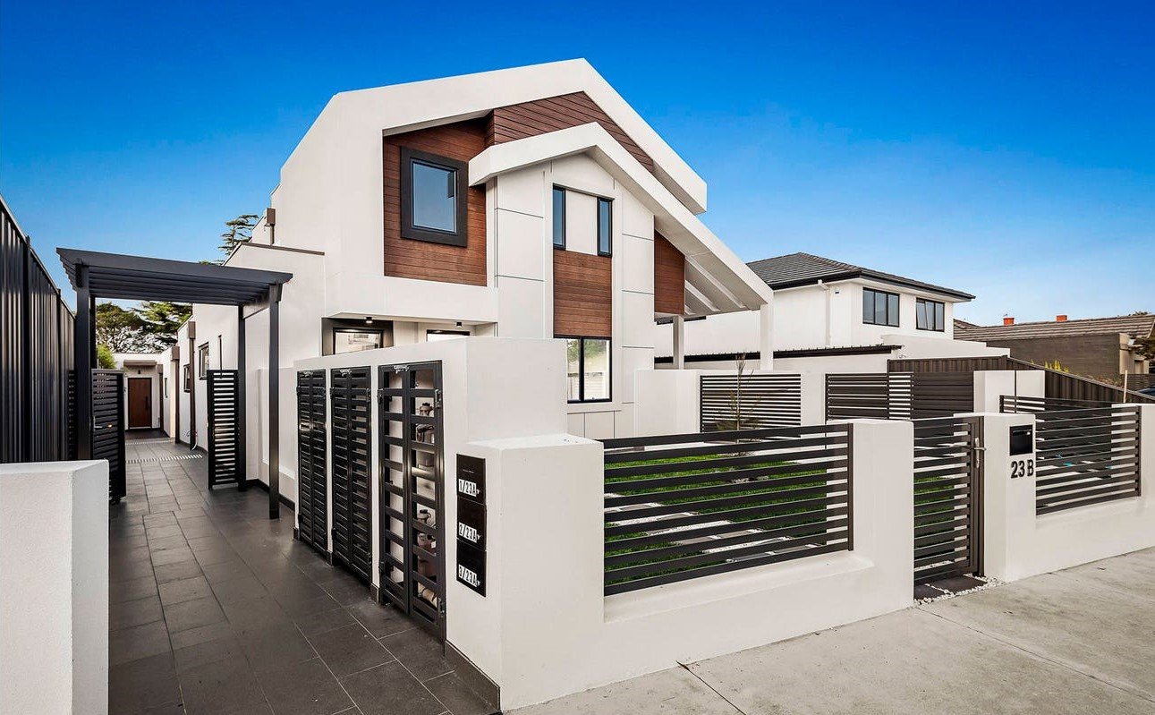 3/23A Oswald Thomas Avenue, Hampton East image 1