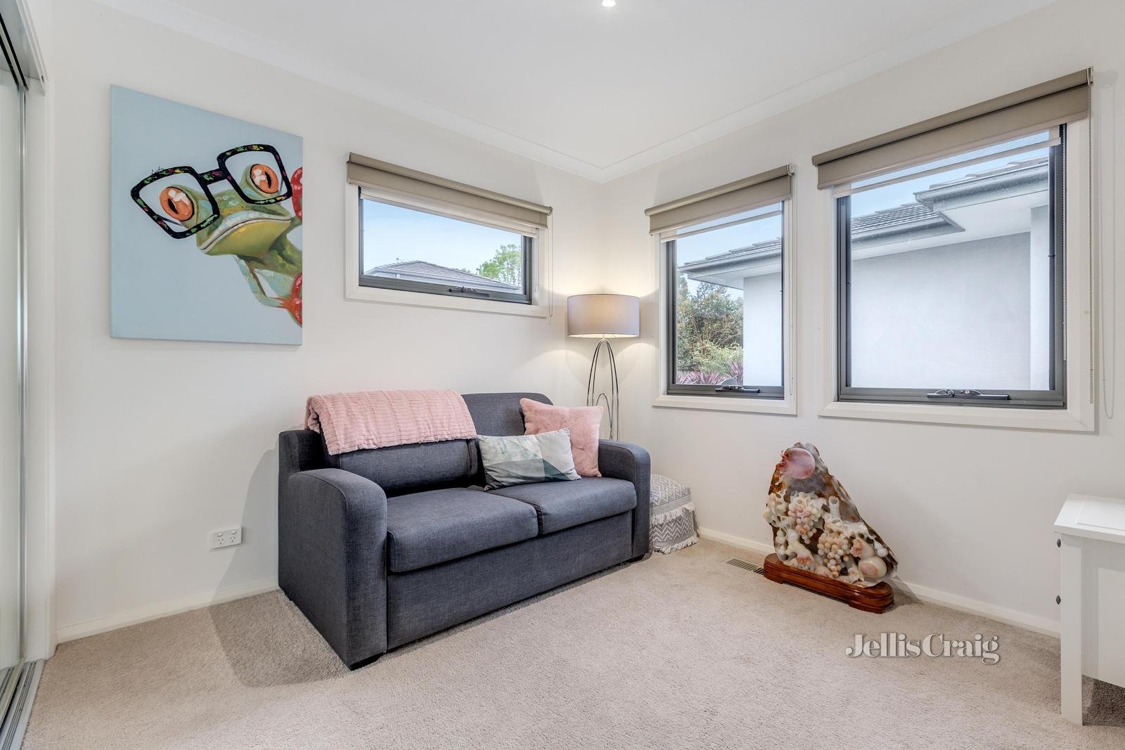 3/24 Adrienne Crescent, Mount Waverley image 8