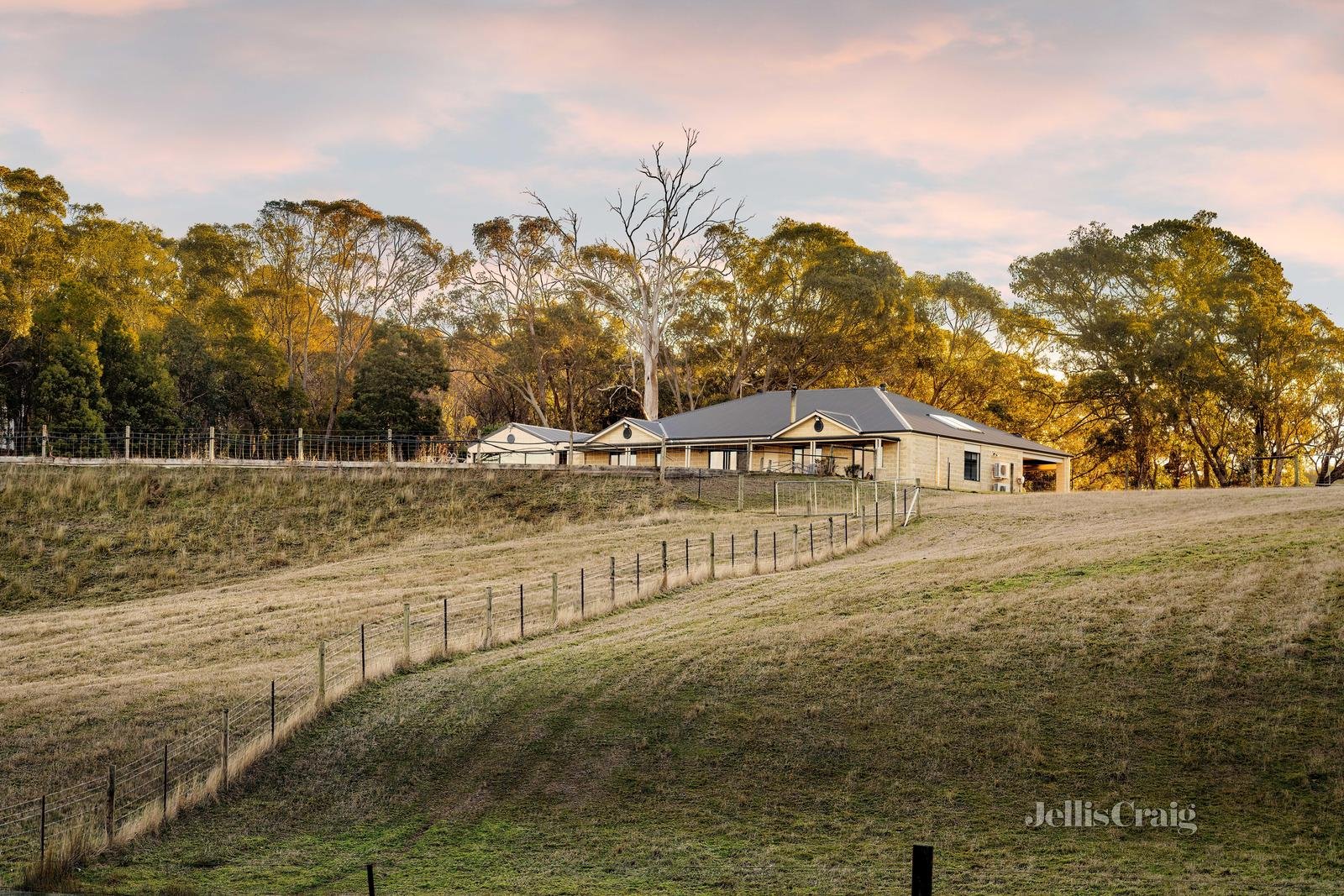 324 Glenisla Road, Glen Park image 5