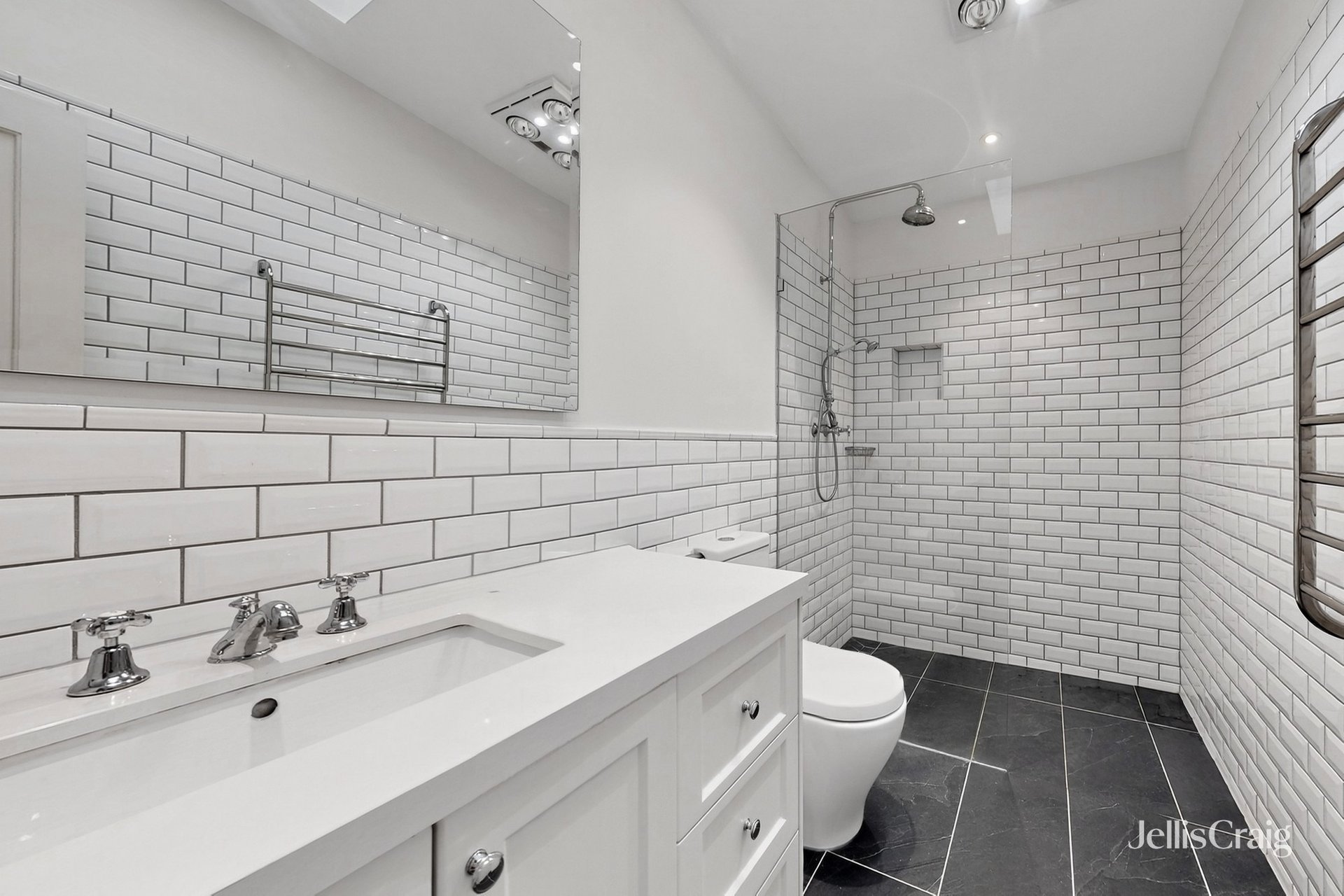 324 Koornang Road, Carnegie image 10